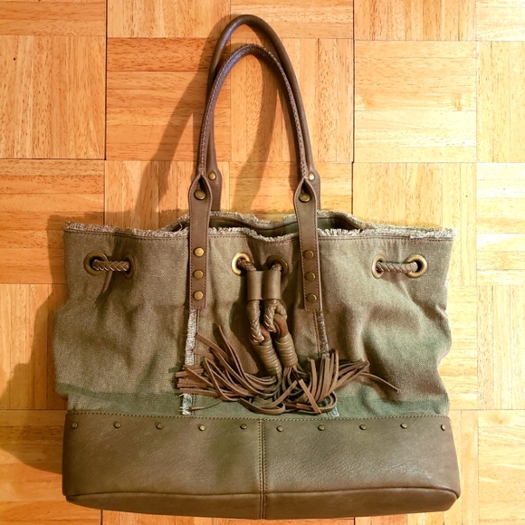 Steve Madden Olive Canvas Tote NWOT - Picture 1 of 7